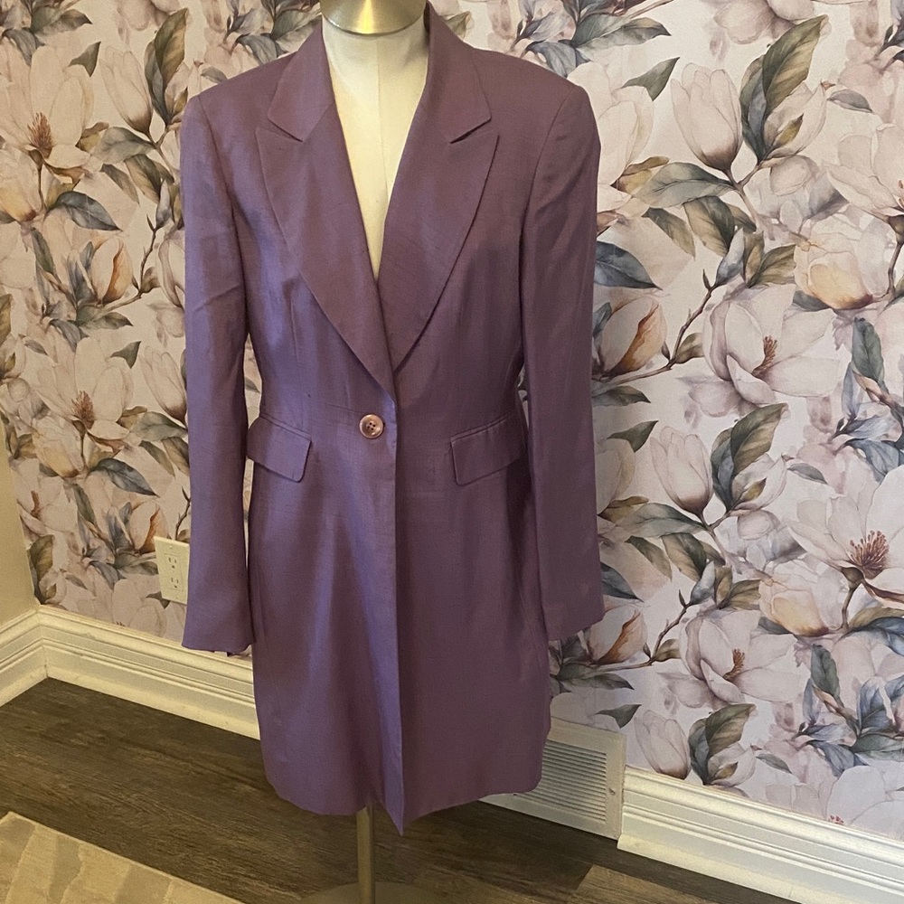 Chic Women's Purple Fully Lined Lightweight Coat